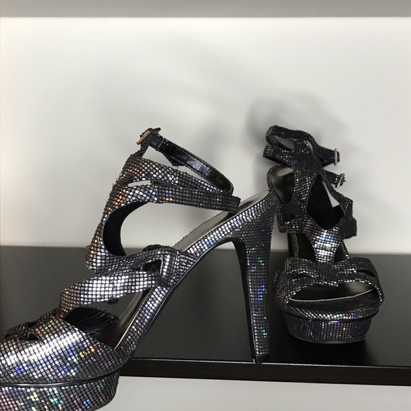 Size 8 Sarah Jayne Platform 4.5” Heels - Picture 2 of 3